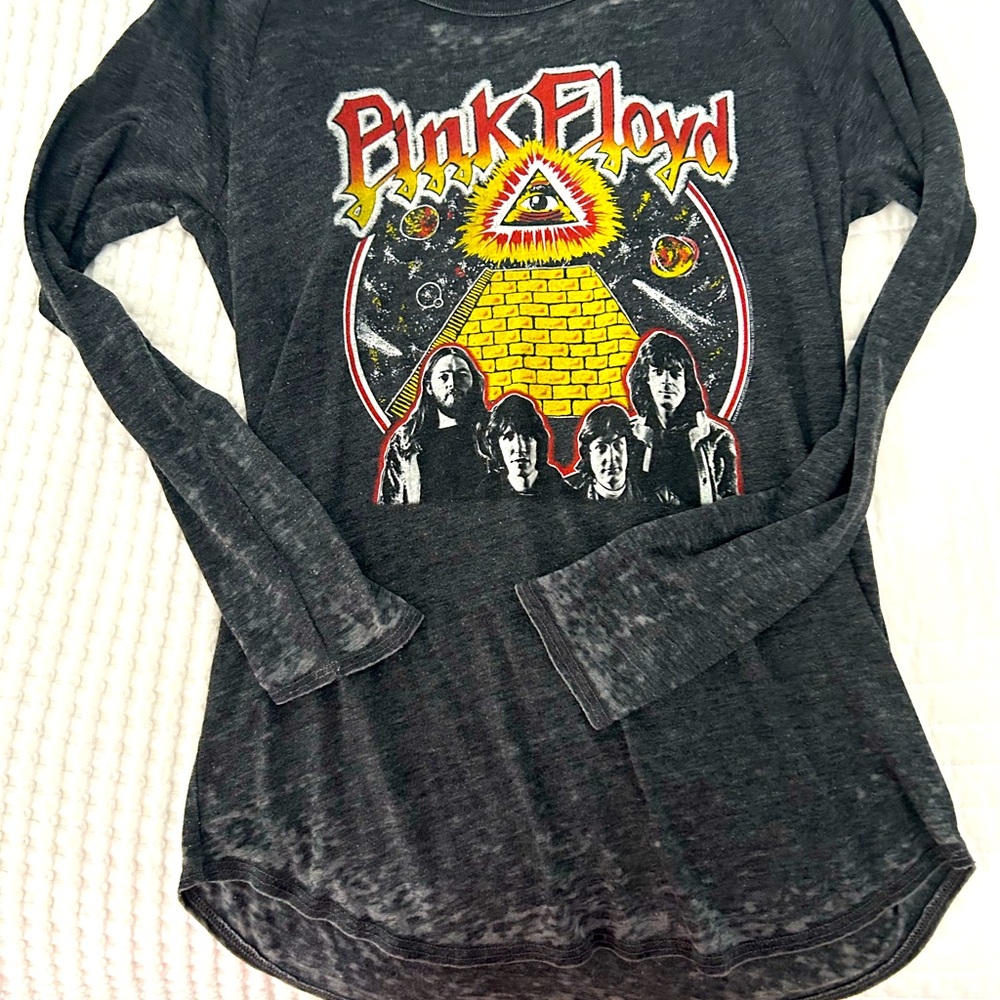 Pink Floyd light weight shirt